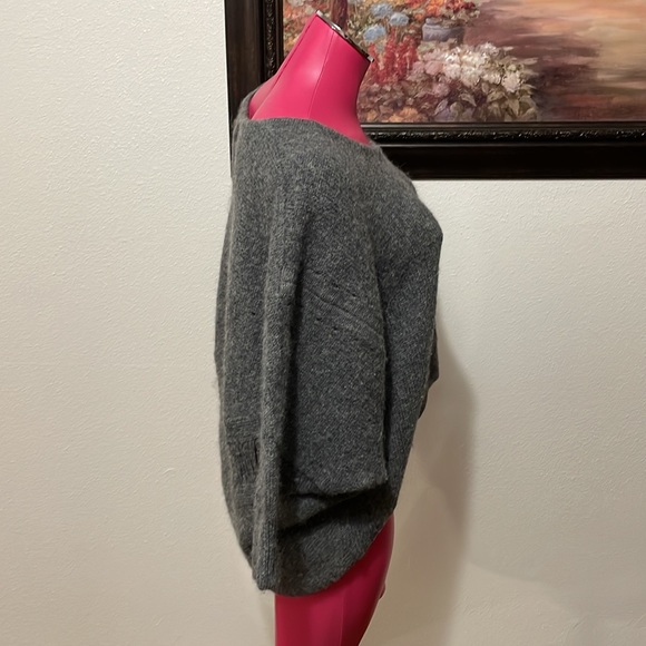 MFH Knits 100% BABY ALPACA SOFT Gray Sweater MADE IN PERU Size Medium Keyhole - Picture 4 of 13